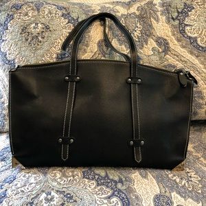 Large Alberta Dicanio leather purse.
